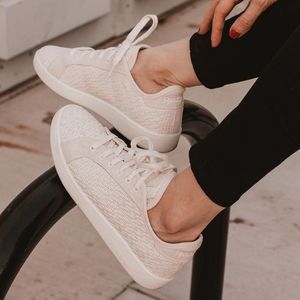 Reebok Cotton and Corn NEW. Men's 7. Women's 8/8.5